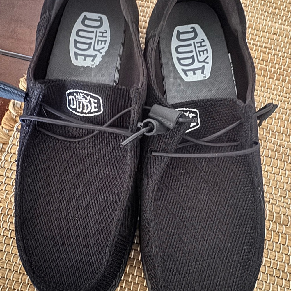 Hey Dude Women’s  Casual slip on Shoes size 10 new